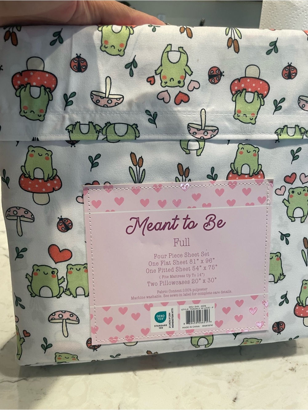 Marshalls 'Meant to Be' Full Sheet Set — White with Green Frogs & Pink Hearts